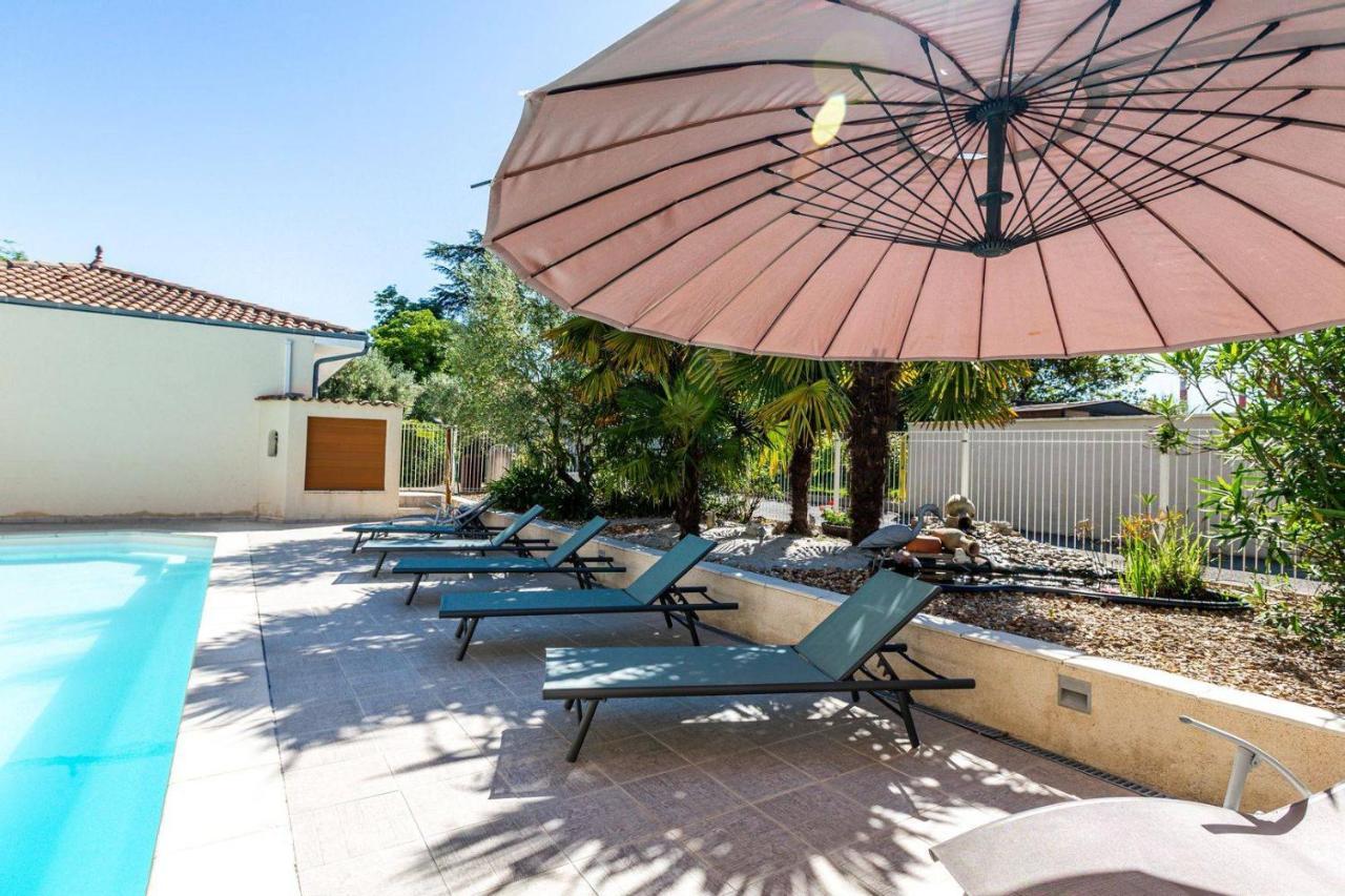 Logis Hotel L'Oliveraie Cognac Exterior photo